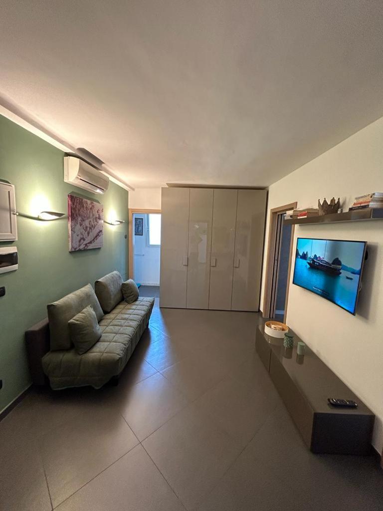 Attico Stazione - Montello 16 Lägenhet Bari Exteriör bild